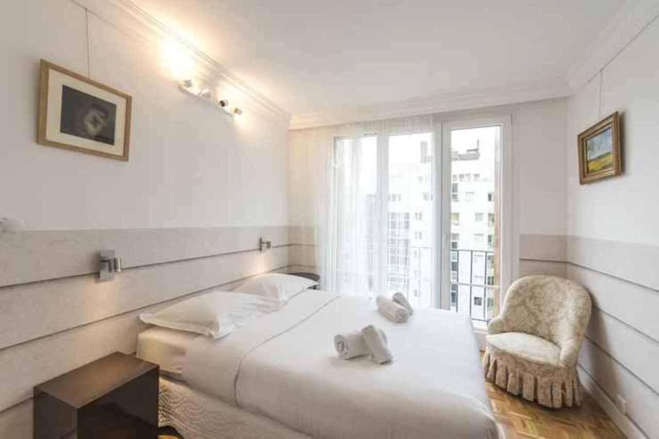 פריז Veeve - Apartment Near Pont De Grenelle מראה חיצוני תמונה