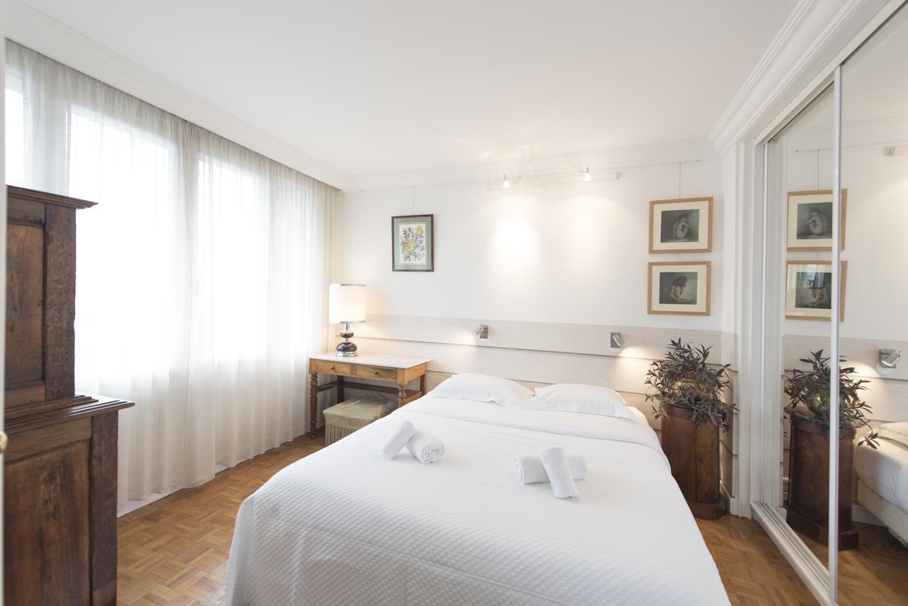 פריז Veeve - Apartment Near Pont De Grenelle מראה חיצוני תמונה