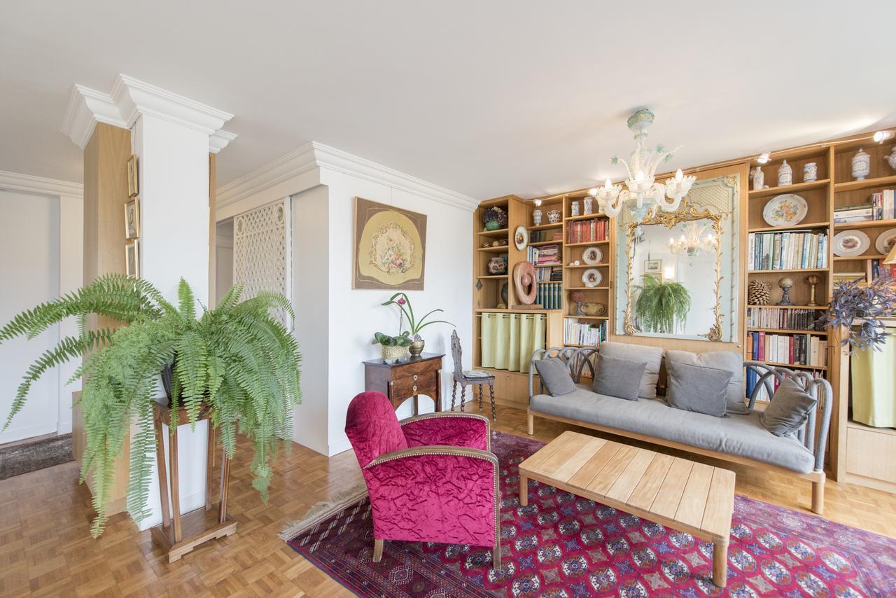 פריז Veeve - Apartment Near Pont De Grenelle מראה חיצוני תמונה