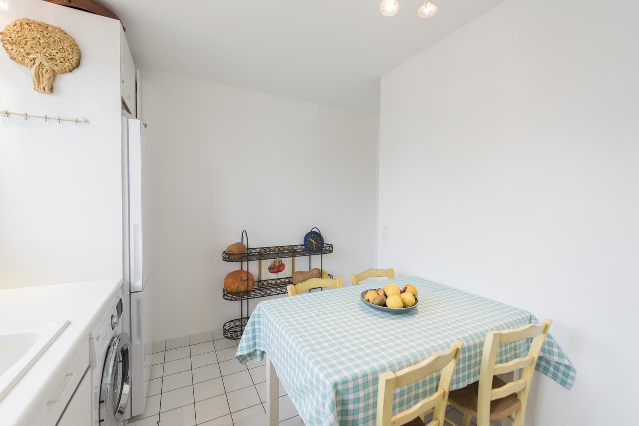 פריז Veeve - Apartment Near Pont De Grenelle מראה חיצוני תמונה